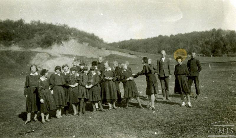 Vilkijos gimnazistai 1935